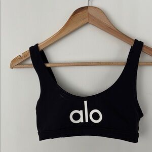 ALO Yoga Classic Black Crop Top